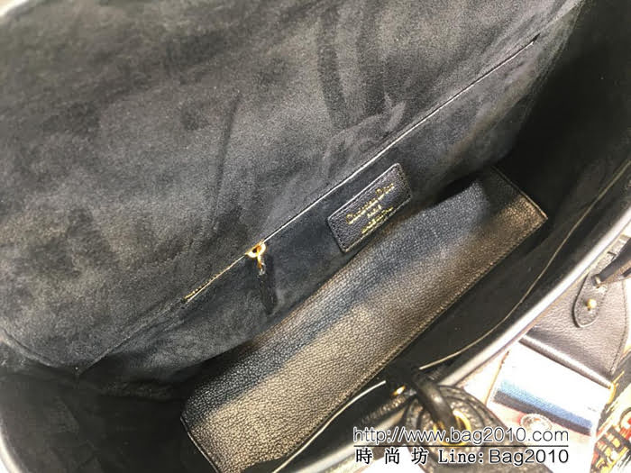 DIOR迪奧 Lady Dior七格 黑色愛心高級山羊皮 大手提包 可手提亦可肩背或斜挎  zdo1301